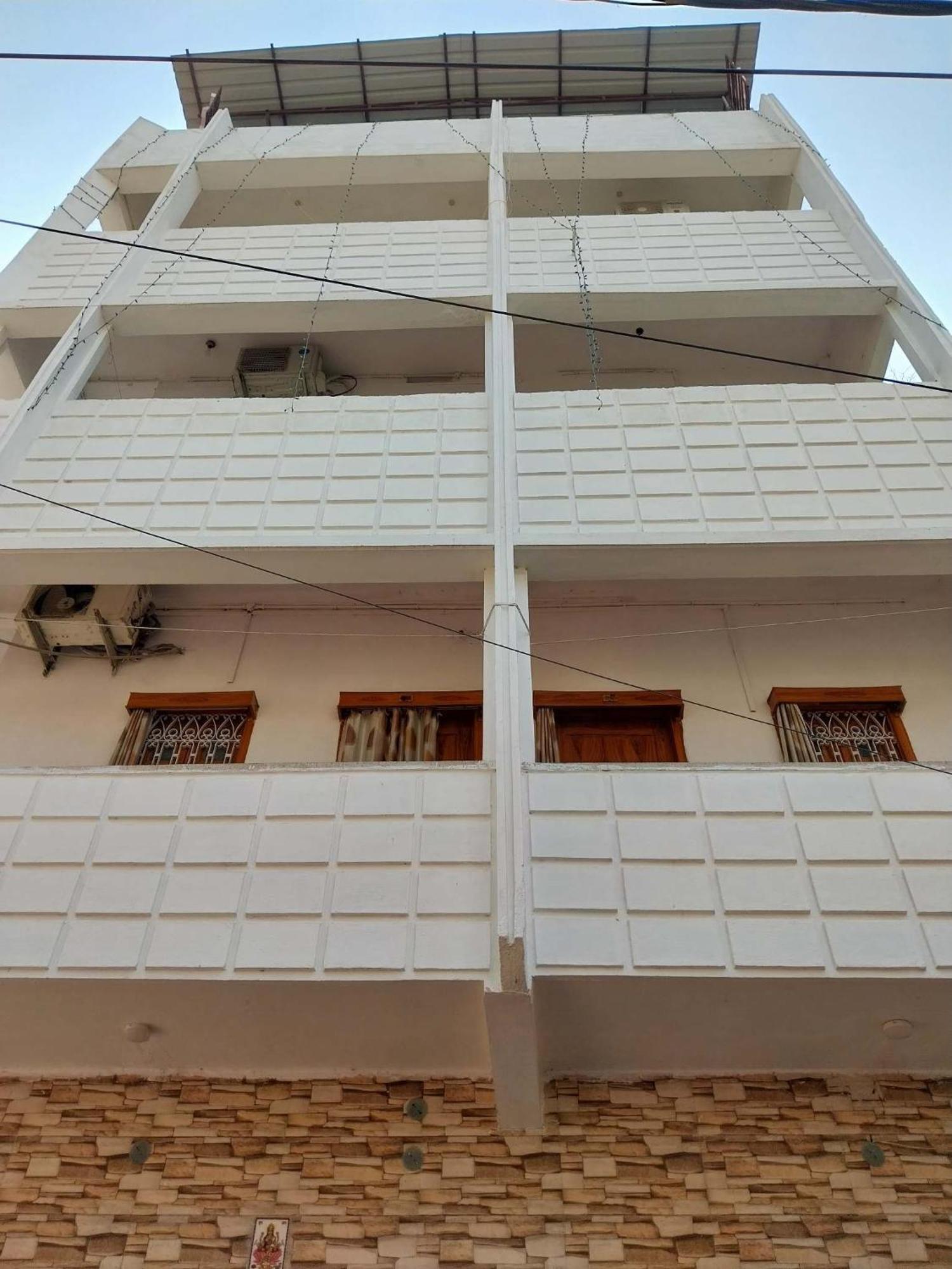 Hotel Mamata Rājgīr Exterior foto